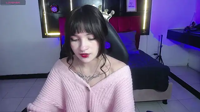  Charlotte Collins  online show from 26, 2, 2026