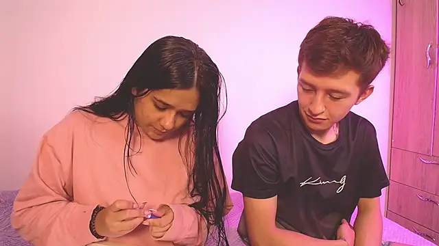 mae nathan  online show from 25, 9, 2025