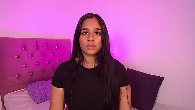 mae nathan  online show from 9, 6, 2026