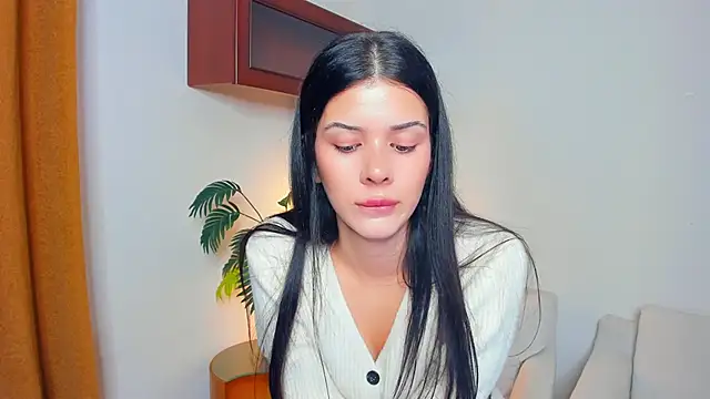 JoCauterucci online show from 1, 10, 2025