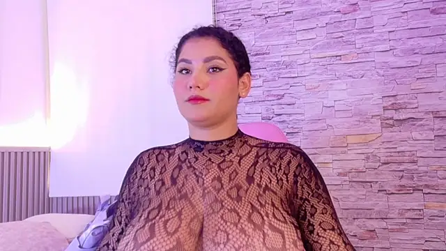 liz monserrat 1 online show from 12, 5, 2026