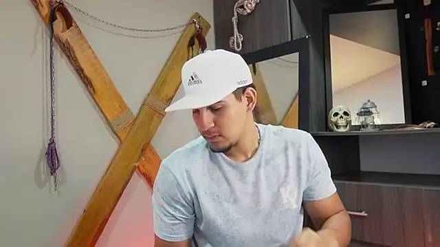 massimo vidal  online show from 11, 9, 2025