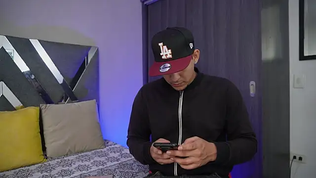 massimo vidal  online show from 13, 10, 2025