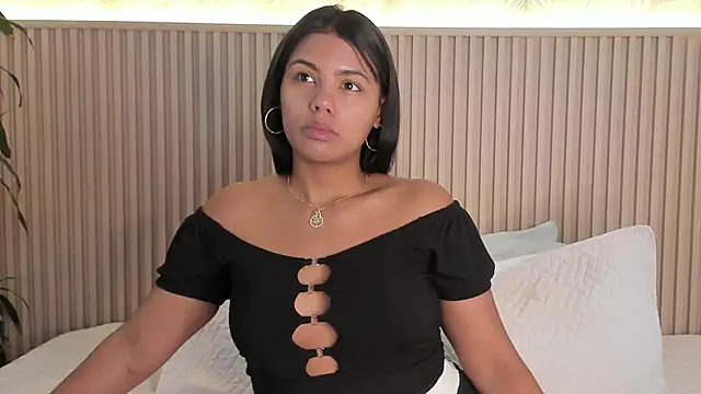 Liss-Reyes online show from 5, 10, 2025