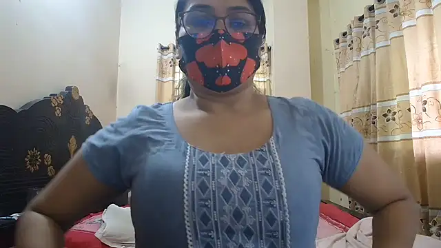 Elena cruz5 online show from 12, 7, 2026