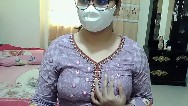 Elena cruz5 online show from 1, 12, 2025