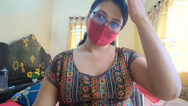 Elena cruz5 online show from 18, 6, 2026