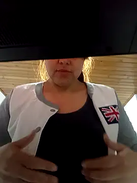 CARITOMIO online show from 26, 11, 2025