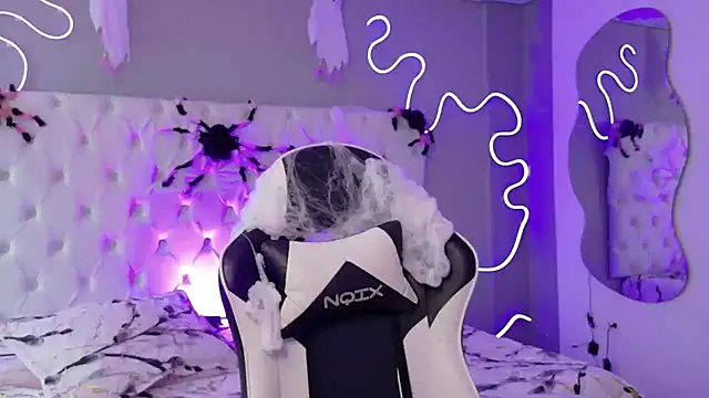 Emma visconti online show from 24, 10, 2025