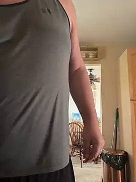 Stephanie1984 online show from 15, 4, 2026