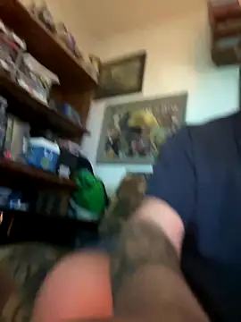 Stephanie1984 online show from 5, 10, 2025