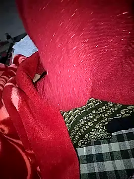 Snapshot of sexy__girls98 chatting on 21, 11, 2025 sexy girls98 online show from 21, 11, 2025