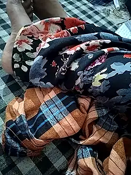 Snapshot of sexy__girls98 chatting on 7, 11, 2025 sexy girls98 online show from 7, 11, 2025