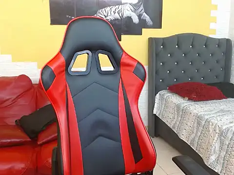 bull cam online show from 16, 10, 2025