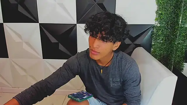 bull cam online show from 4, 10, 2025