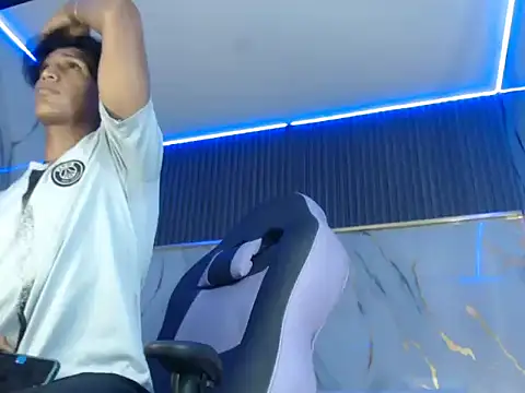 bull cam online show from 16, 9, 2025