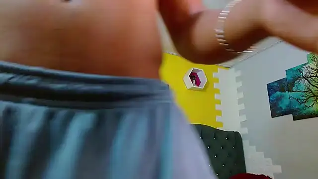 bull cam online show from 20, 10, 2025