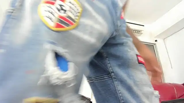 Jax Maliq online show from 5, 10, 2025