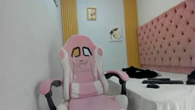 Jax Maliq online show from 22, 10, 2025