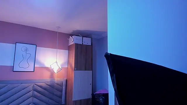 Mia Valentine  online show from 23, 11, 2025