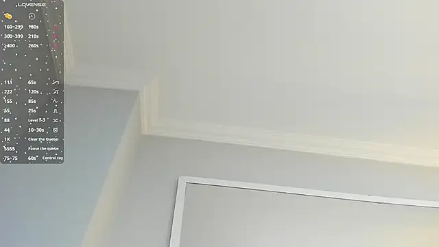 Mia Valentine  online show from 17, 12, 2025