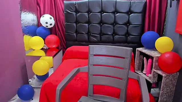 Snapshot of SofiaXDelRio chatting on 27, 6, 2026 SofiaXDelRio online show from 27, 6, 2026