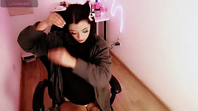 Lunyhose online show from 10, 3, 2026