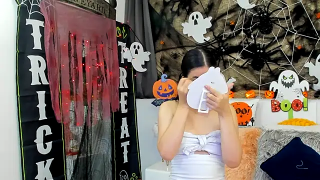 MiaDunoff online show from 4, 10, 2025