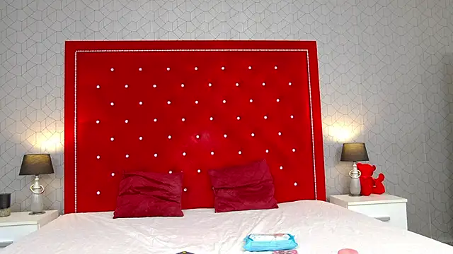 CherrySin online show from 4, 2, 2026