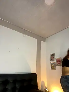 Snapshot of RedVelvet_Dream chatting on 5, 10, 2025 RedVelvet Dream online show from 5, 10, 2025