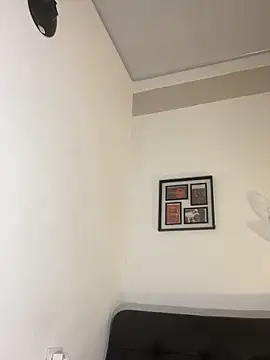 Snapshot of RedVelvet_Dream chatting on 17, 10, 2025 RedVelvet Dream online show from 17, 10, 2025