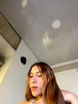 Snapshot of RedVelvet_Dream chatting on 9, 11, 2025 RedVelvet Dream online show from 9, 11, 2025