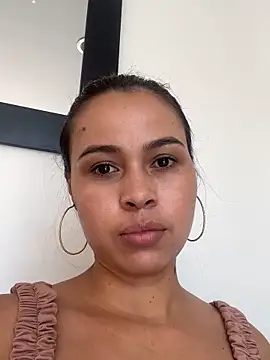 aby smiith  online show from 23, 9, 2025