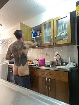 Snapshot of MagicLex1 chatting on 23, 10, 2025 MagicLex1 online show from 23, 10, 2025