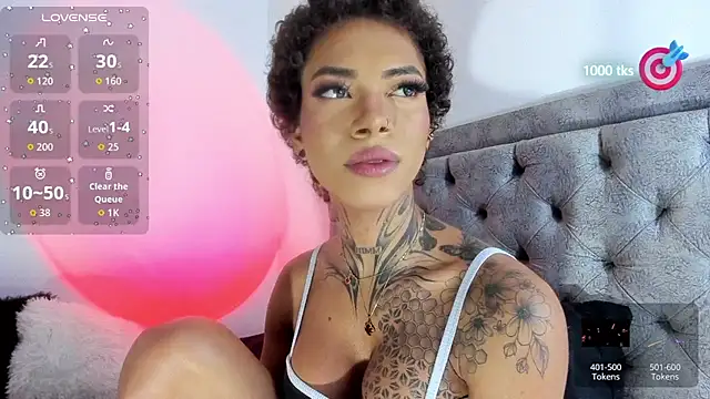 michell danna online show from 11, 10, 2025