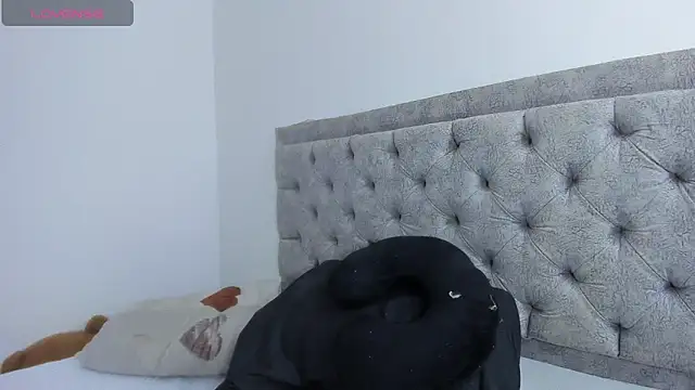 michell danna online show from 10, 9, 2025