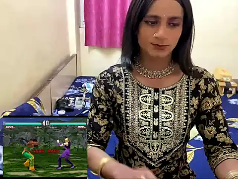 LuvLayla online show from 3, 12, 2025