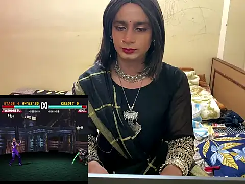 LuvLayla online show from 20, 12, 2025