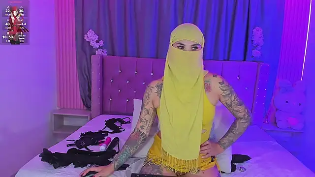 Nayla-Mouna online show from 25, 6, 2026