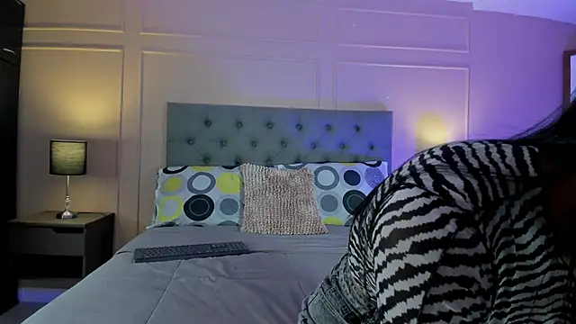 ALICESANDOVAL online show from 27, 11, 2025