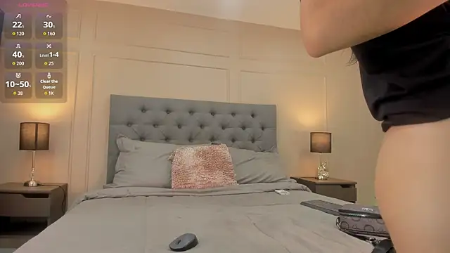 ALICESANDOVAL online show from 27, 10, 2025