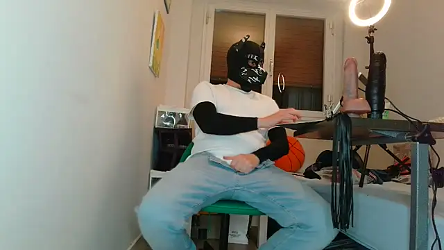 Maskpor2022 online show from 12, 3, 2026