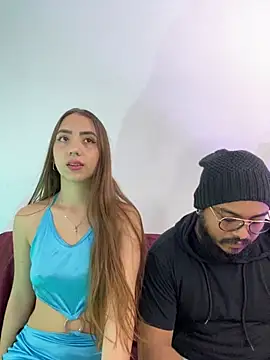  leda swan  online show from 9, 9, 2025