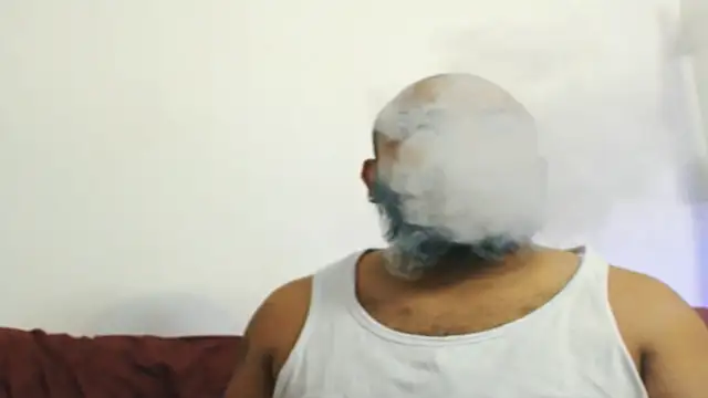  leda swan  online show from 19, 9, 2025