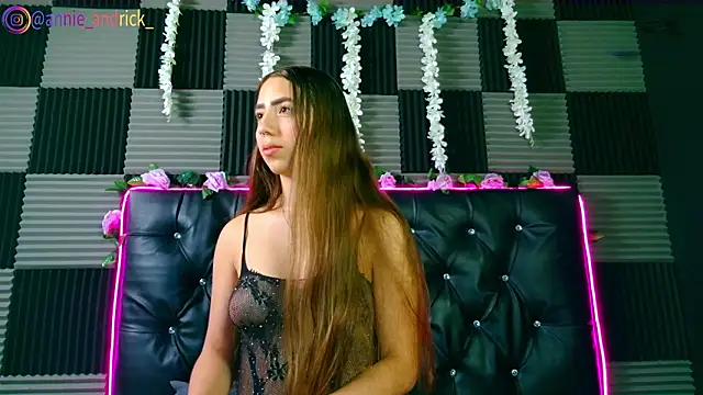  leda swan  online show from 6, 2, 2026