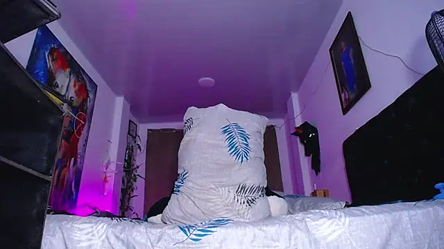 oodirty hellen online show from 18, 4, 2026