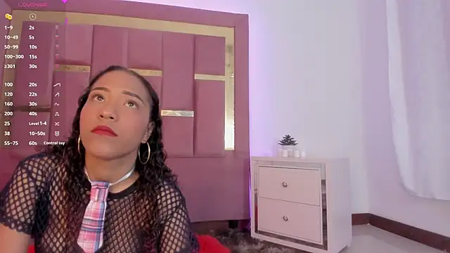 AikoSnow online show from 27, 9, 2025