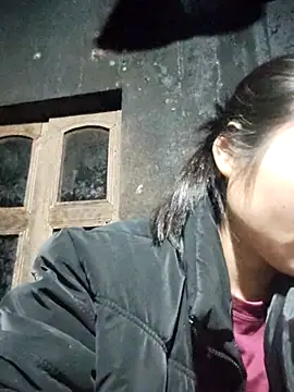 omiu-baby online show from 4, 12, 2025