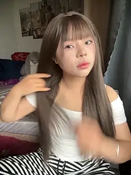 SarahBeii online show from 7, 10, 2025