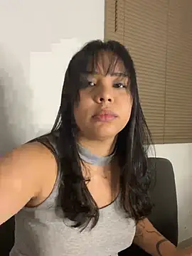 P A U L I N A  online show from 18, 5, 2026